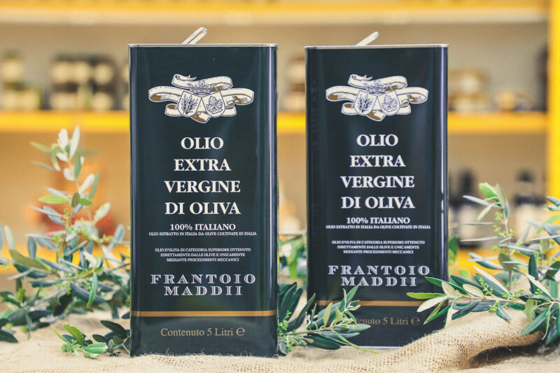 due Lattine da cinque litri Olio extra vergine di oliva Nuova produzione Artigianale Tipico Toscano